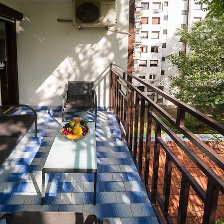 Sensitive Apartment Belgrade Luaran gambar