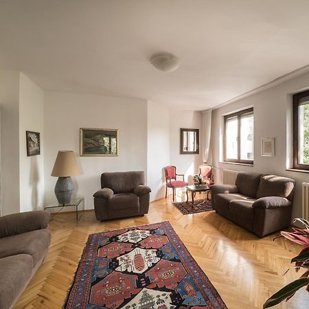 Sensitive Apartment Belgrade Luaran gambar