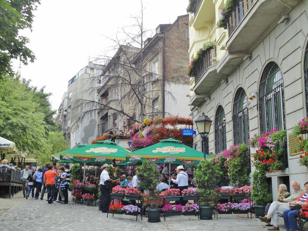 Sensitive Apartment Belgrade Luaran gambar