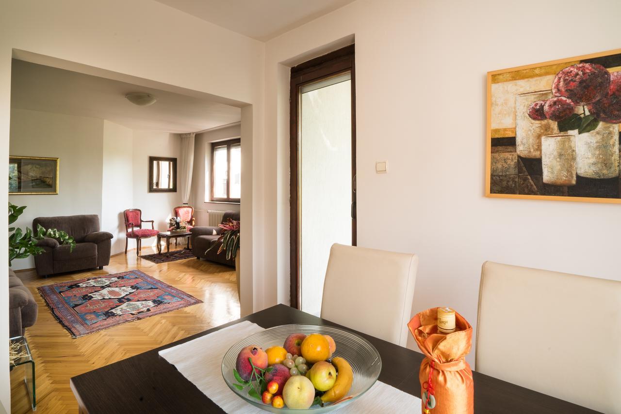Sensitive Apartment Belgrade Luaran gambar